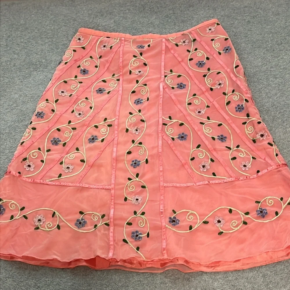 Fairy Floral Embroidered Skirt Size 2 Coquette Feminine Romantic Kawaii Spring